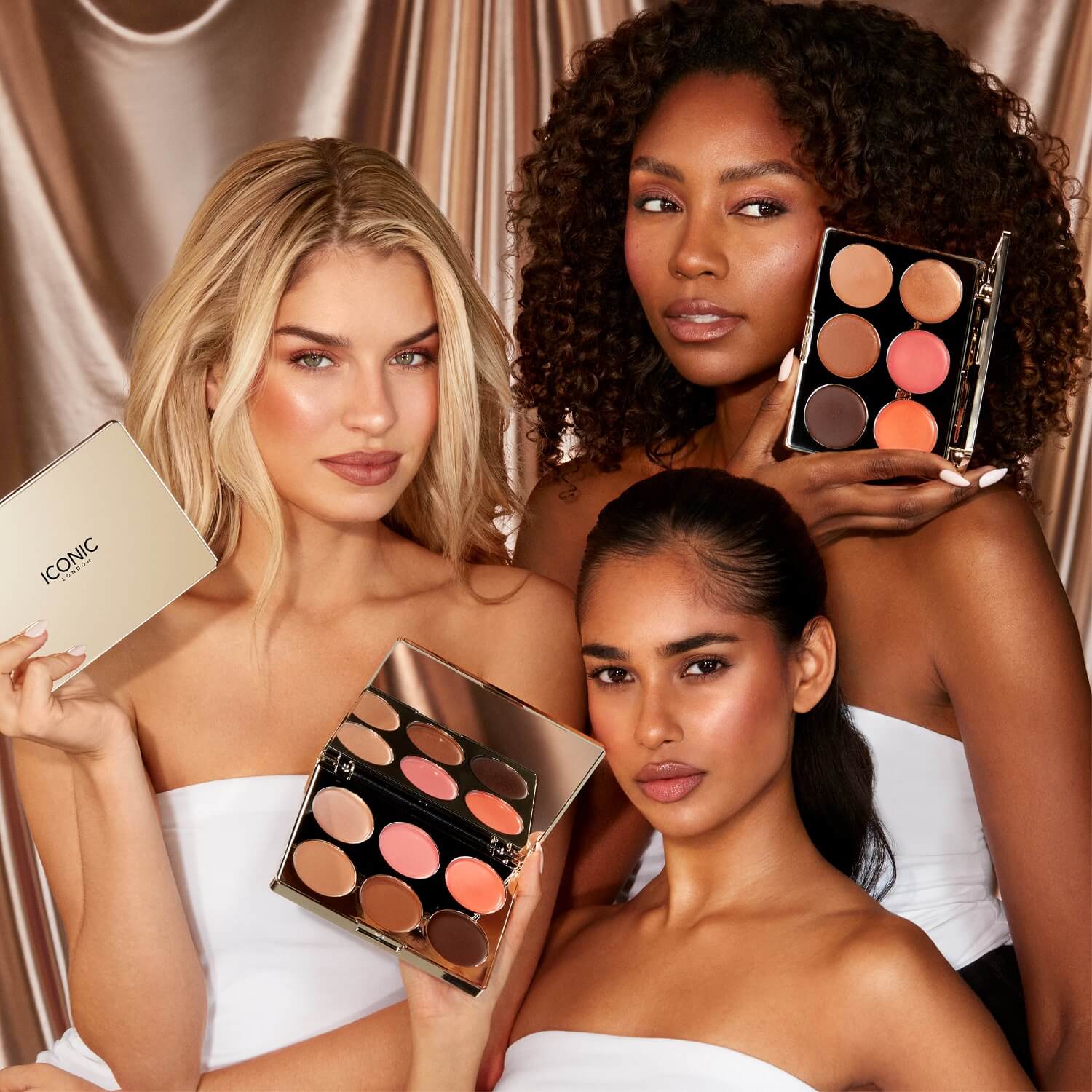 MULTI USE CREAM BLUSH, BRONZE AND HIGHLIGHT PALETTE (PALETA PARA ROSTRO)